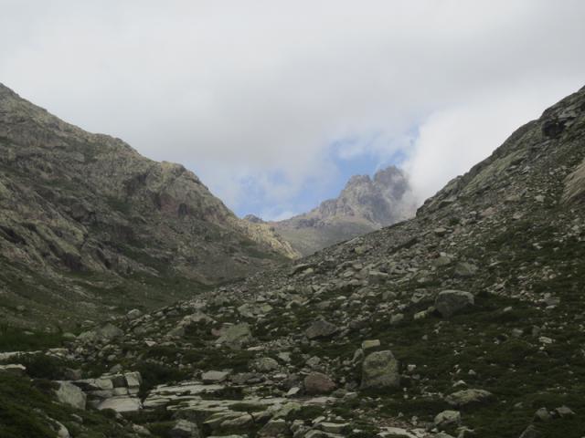 Vallée du Golo, le Capu Tafunatu se dévoile (2335 m)
